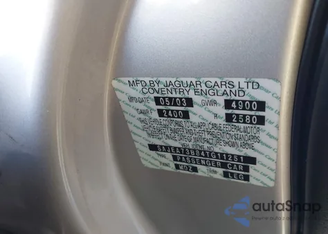 2004 Jaguar Xj Xjr z USA, uszkodzony, nr VIN SAJEA73B84TG11251